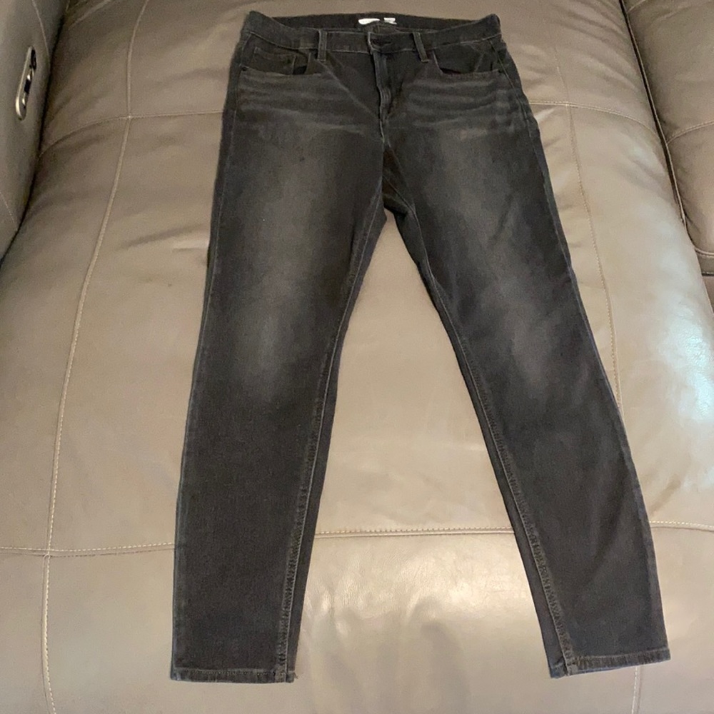 Old Navy Rockstar Super Skinny High Rise Jeans